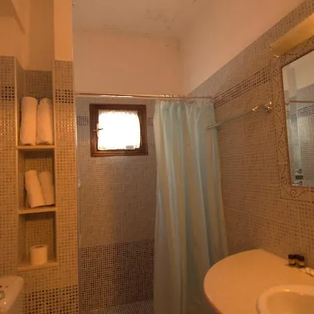 Hotell Kroupi Eláti
