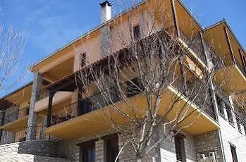 Kroupi Hotel